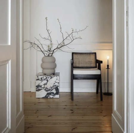 Table d’appoint en marbre Calacatta Viola